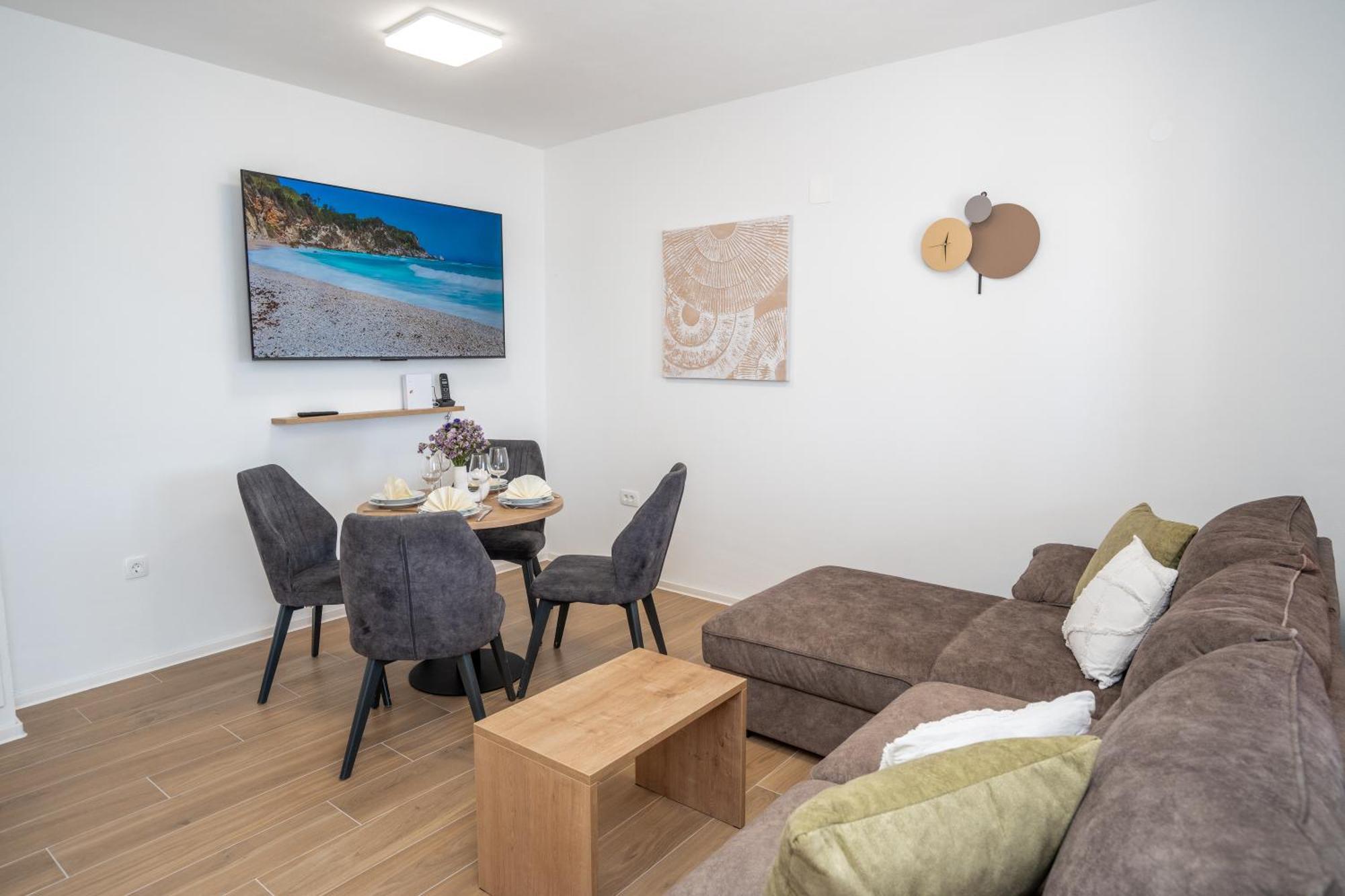 Kamia With Private Heated Pool And Electric Vehicle Adapter Villa Zubovici