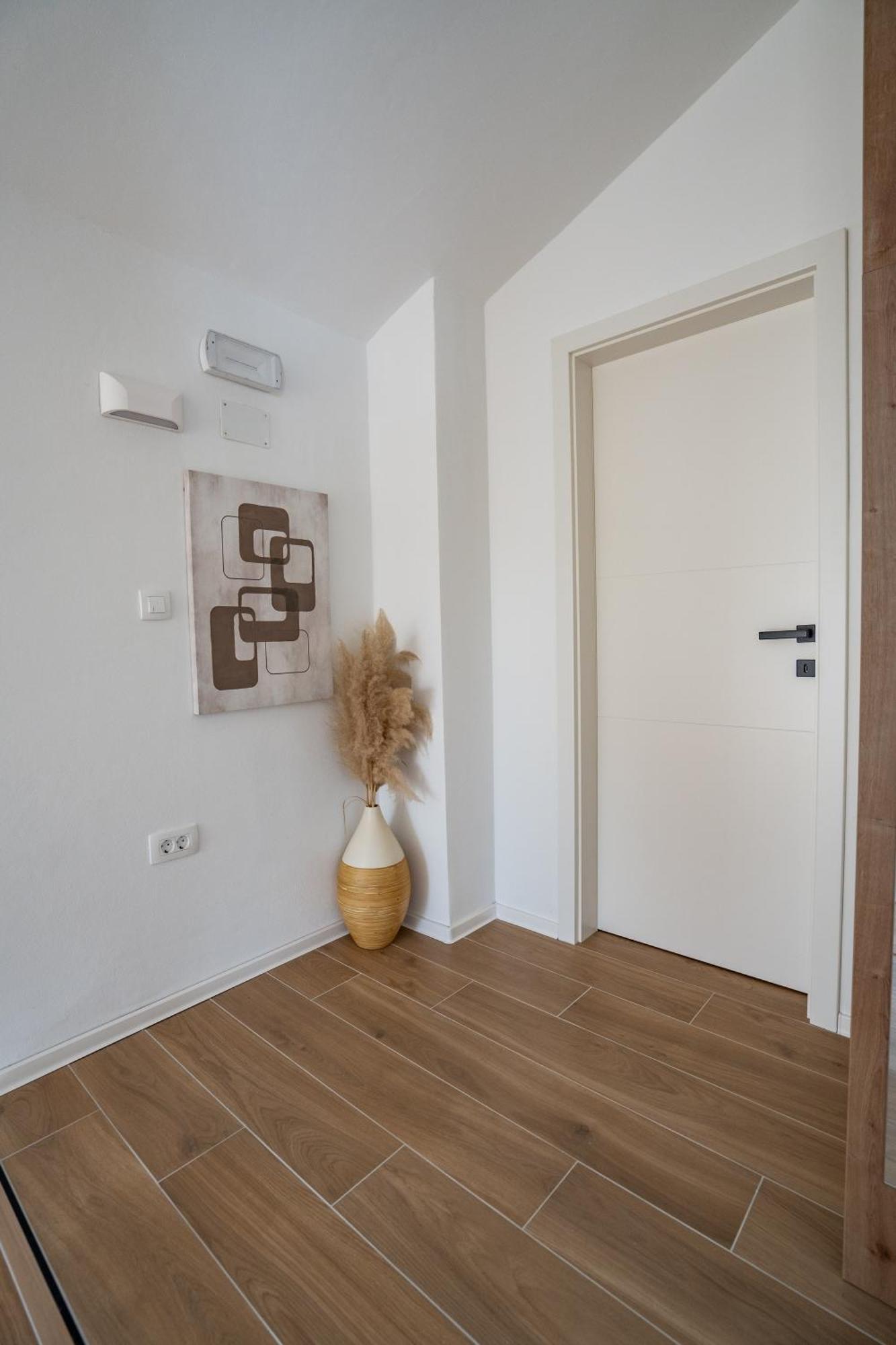 Kamia With Private Heated Pool And Electric Vehicle Adapter Villa *